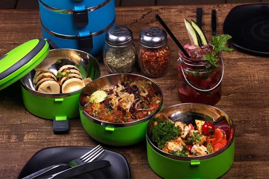 10 Food Business Ideas In India (From LowCost To BigBudget)